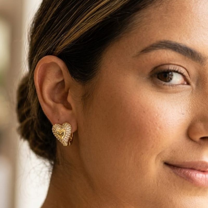 Esenciales Chic | 6 pares de aretes en covergold surtidos - Imagen 3