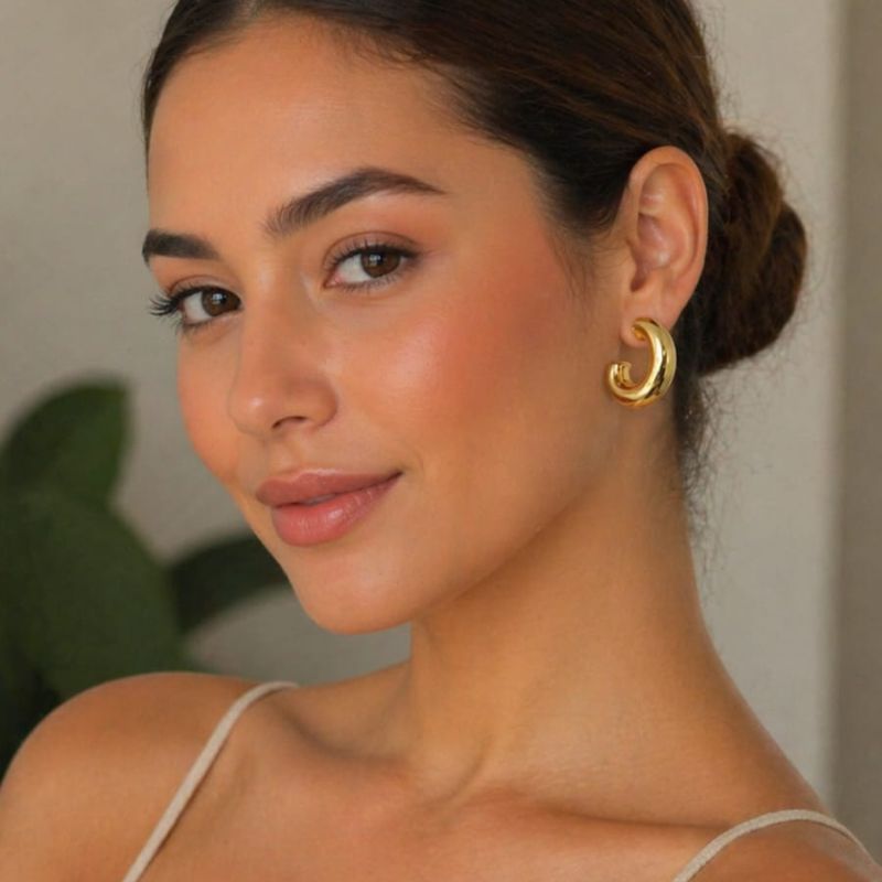 Encantos Dorados | 6 pares de aretes surtidos en acero y covergold - Imagen 5