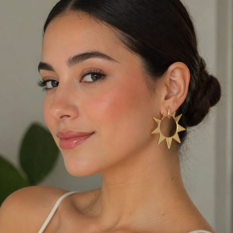Encantos Dorados | 6 pares de aretes surtidos en acero y covergold - Imagen 7